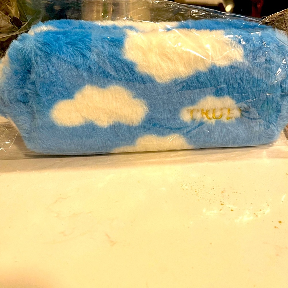 Makeup bag from Truly beauty